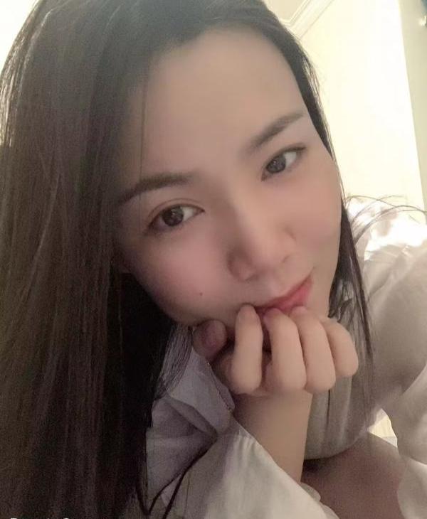 偲偲温柔美女