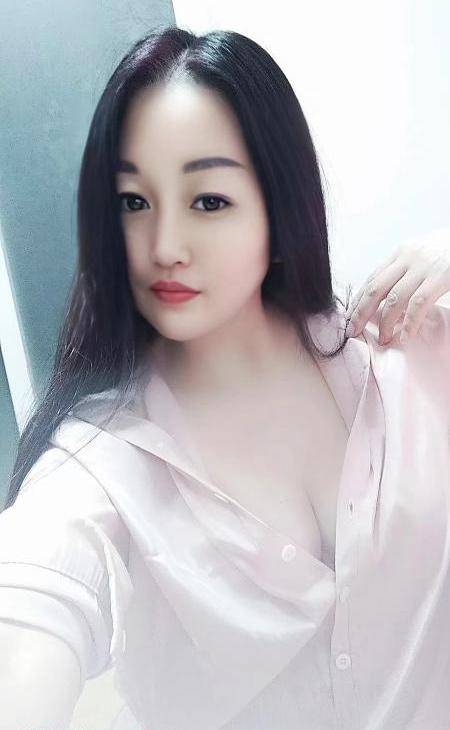 大奶少妇小安琪