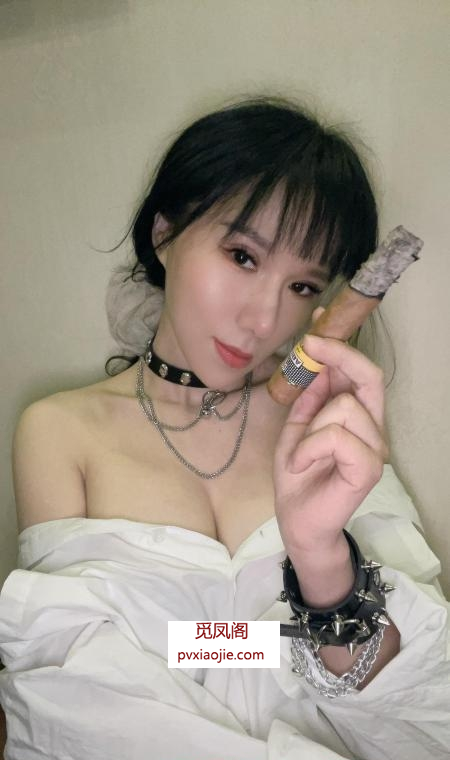 性感长舌少妇叶子